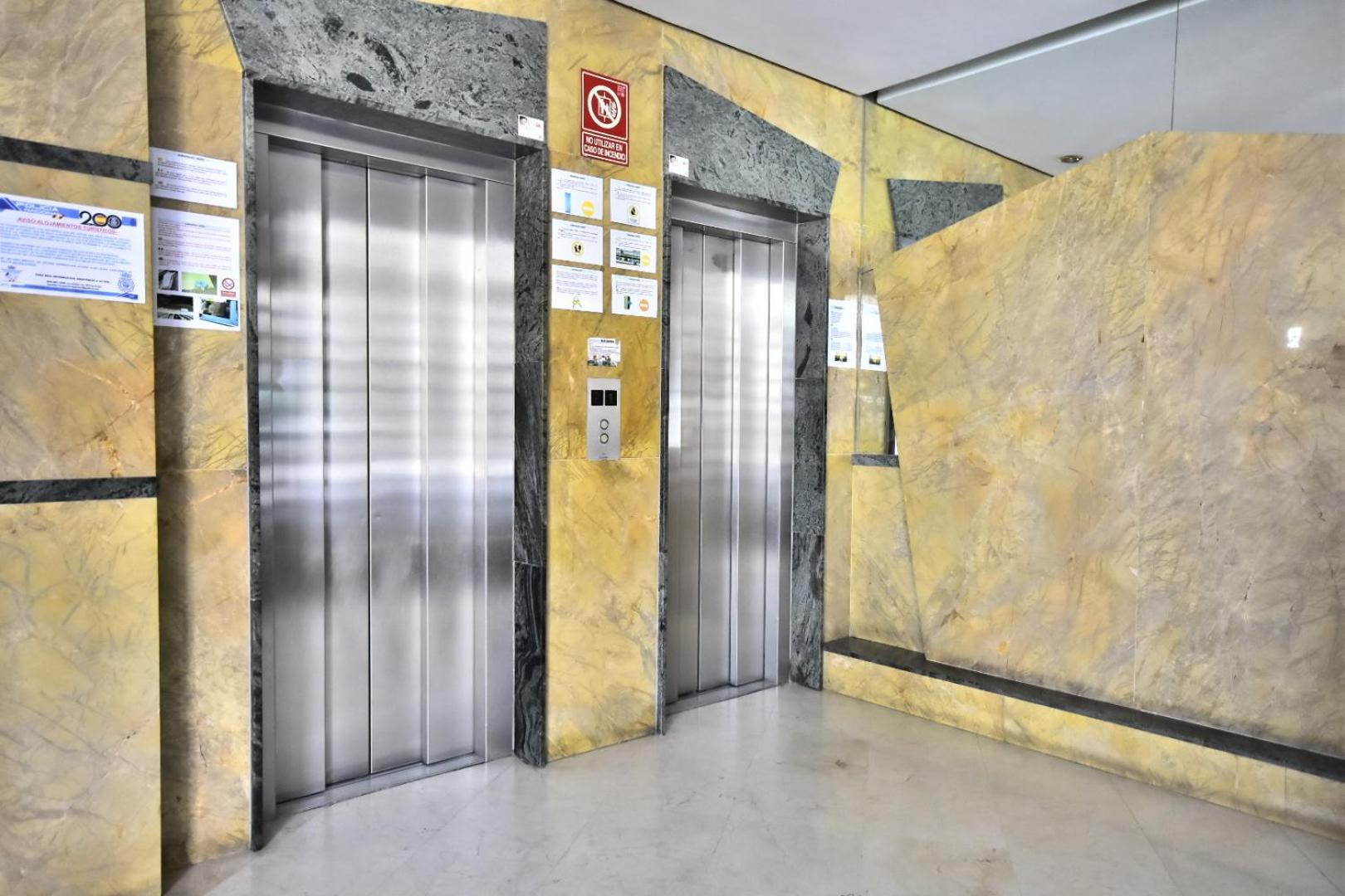 Appartement Playa Levante ベニドルム エクステリア 写真